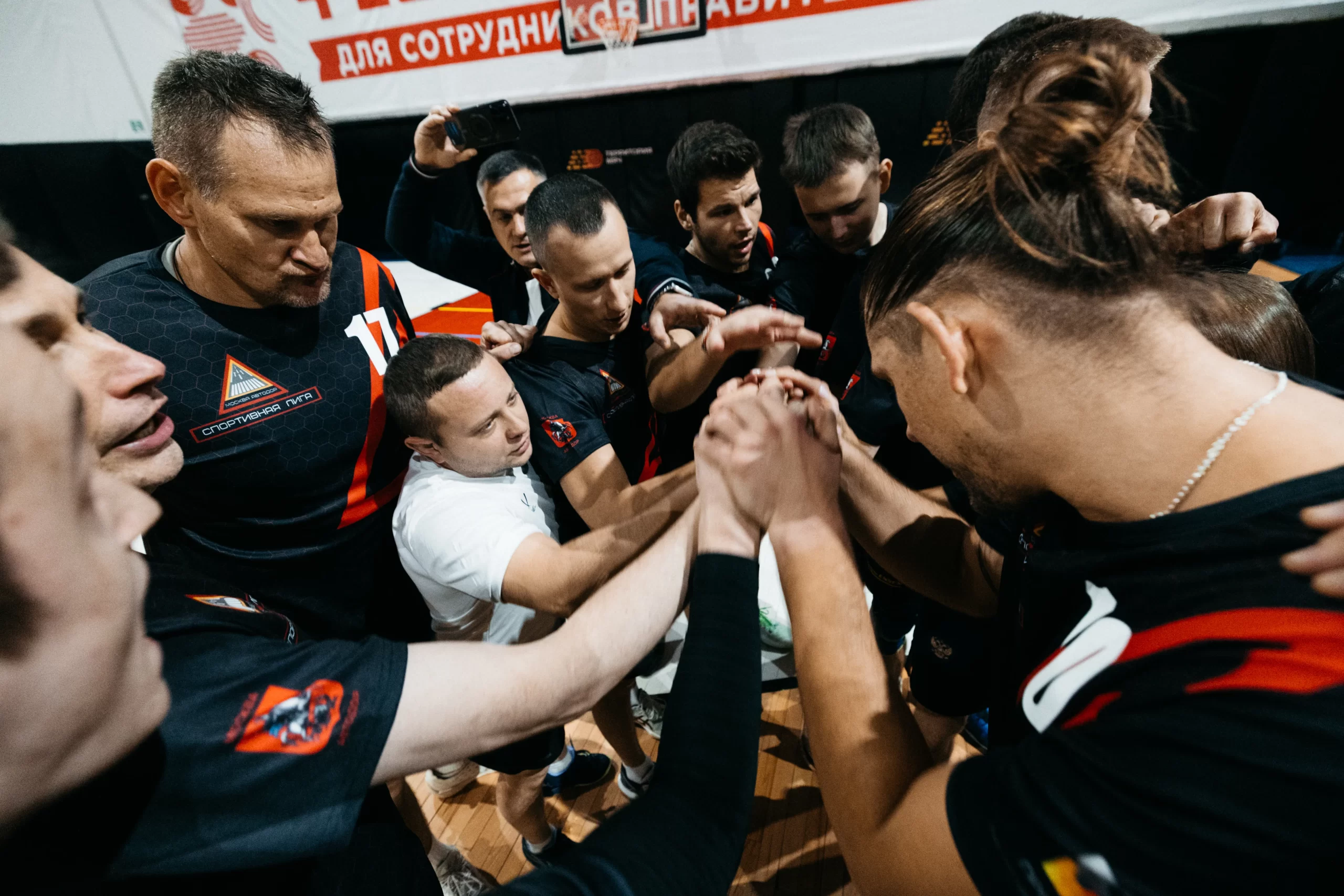 Тренировки по корпоративному волейболу